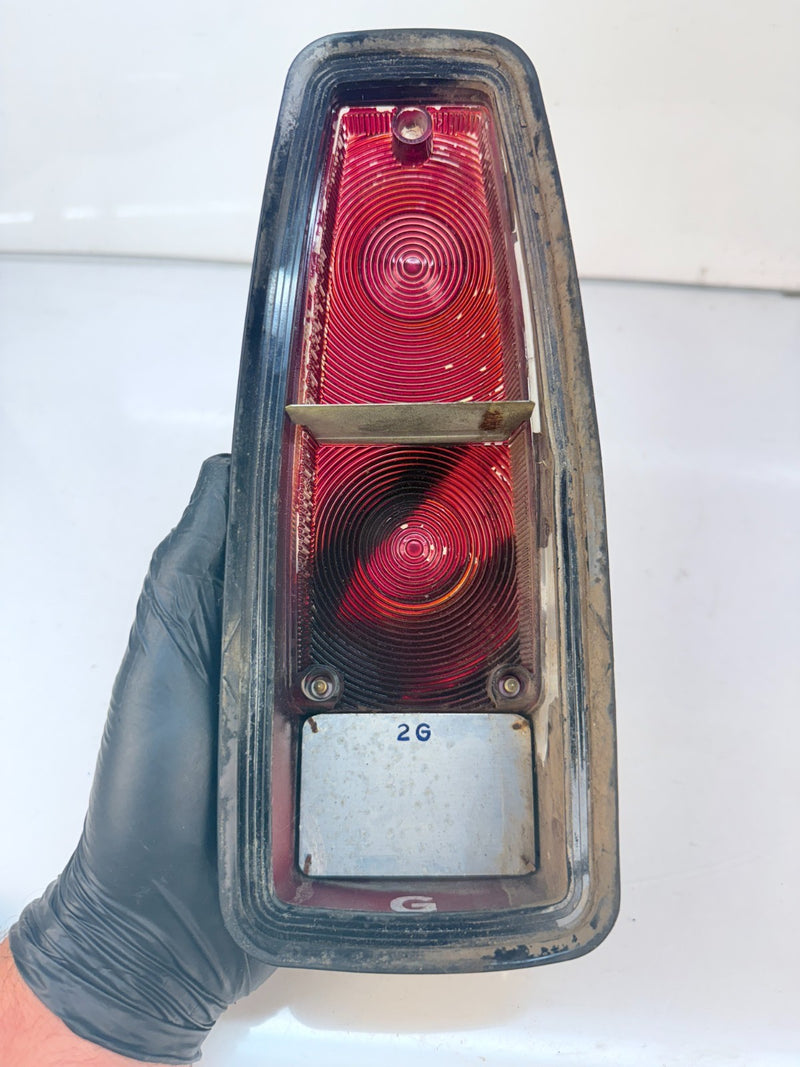 Vintage OEM Peugeot Genuine Rear Lens Tail Light BS 2515-G2 B75-37