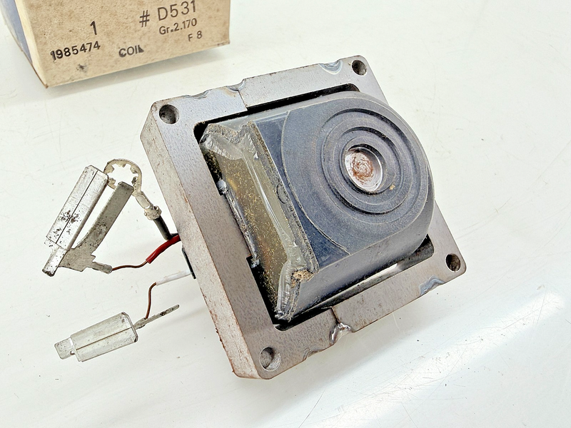 NOS 1976 - 1995 CHEVROLET PONTIAC CADILLAC BUICK OLDSMOBILE D531 1985474 C72-20