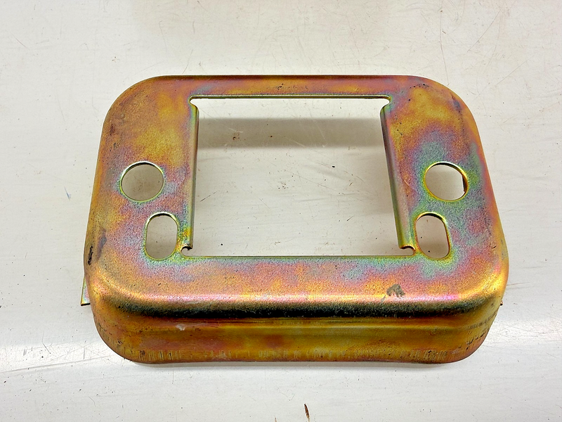 (1) NOS 1969 1970 FORD GALAXIE WAGON BACKUP LIGHT BRACKET C9AZ-15A507-A C62-51