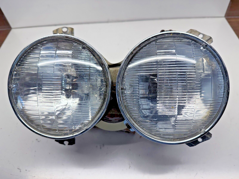 ORIGINAL Mercedes W108 W109 W111 W112 Bosch US Headlamps Headlights C8-20
