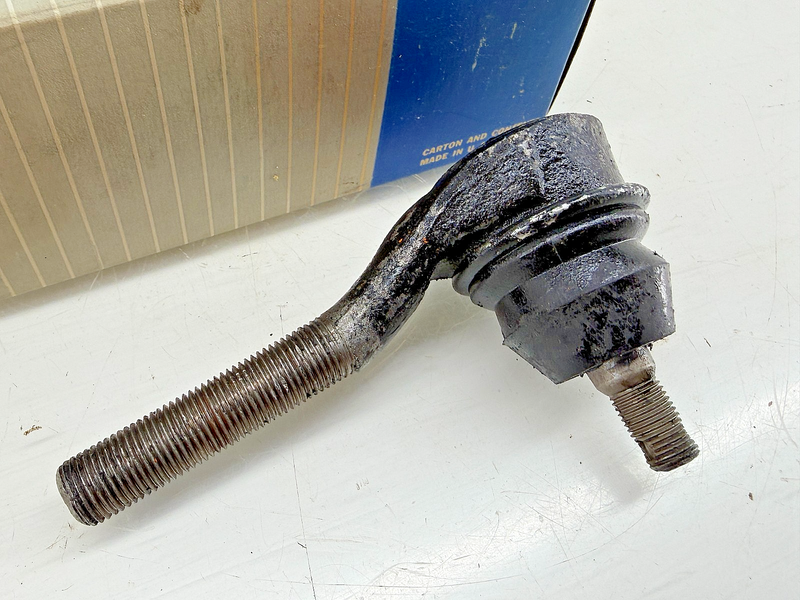 (1) NOS 1960 - 1966 Ford Falcon Mustang Comet Tie Rod End C3DZ-3A130-L C18-68