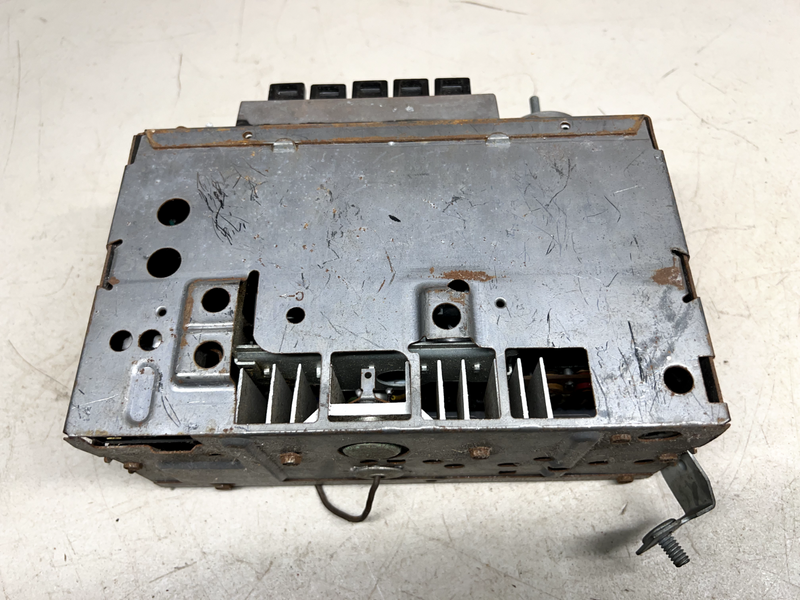 OEM Chevrolet Corvair Nova AM Push Button Radio Delco GM 7279922 B22-1