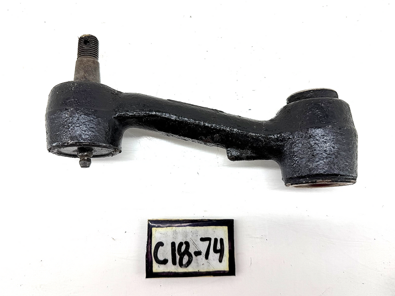 NOS 1965 1966 Ford Mustang Falcon Ranchero Steering Idler Arm 8117 C18-74