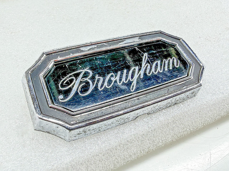 OEM 1971 1972 FORD LTD GALAXIE BROUGHAM ROOF PILLAR EMBLEM D1AZ-65517A20A E10-33