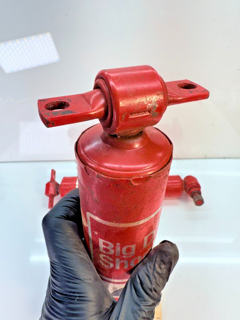 NOS VINTAGE DELCO GM BIG D REAR Shocks 1968 - 1969 CHEVELLE F-85 PRIX B56-30