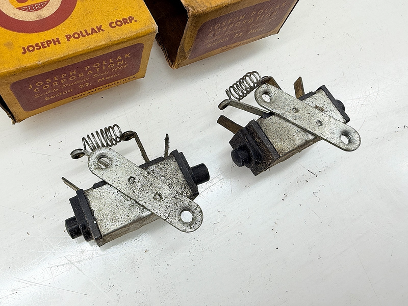 (1) NOS 1953 1954 Chevrolet Pass. Deluxe Heater Defroster Fan Switch 3130005 C75