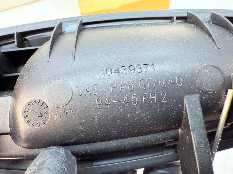 NEW OEM 2000 - 2005 Chevy Impala Front Passenger Exterior Door Handle C29-5