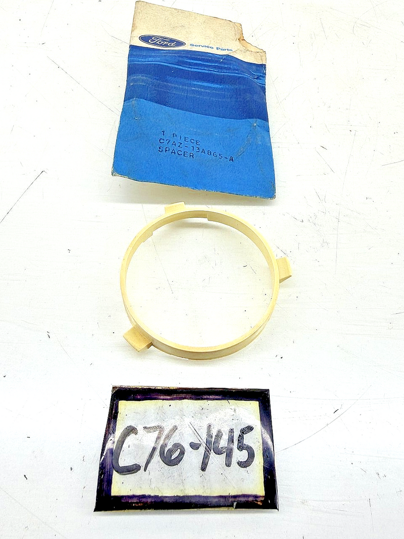NOS 1967 - 1968 FORD GALAXIE SHELBY MUSTANG PLASTIC SPACER C7AZ-13A865-A C76-145