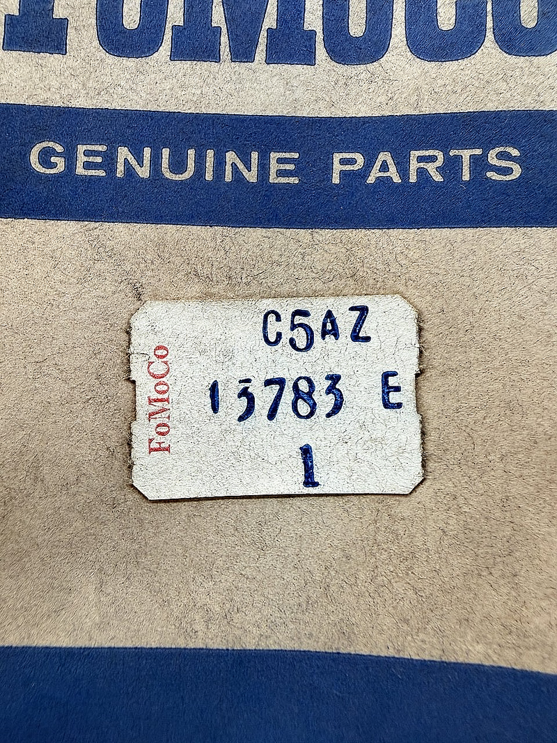 NOS 1965 - 1972 FORD GALAXIE FAIRLANE FALCON WAGON DOME LENS C5AZ-13783 C76-147