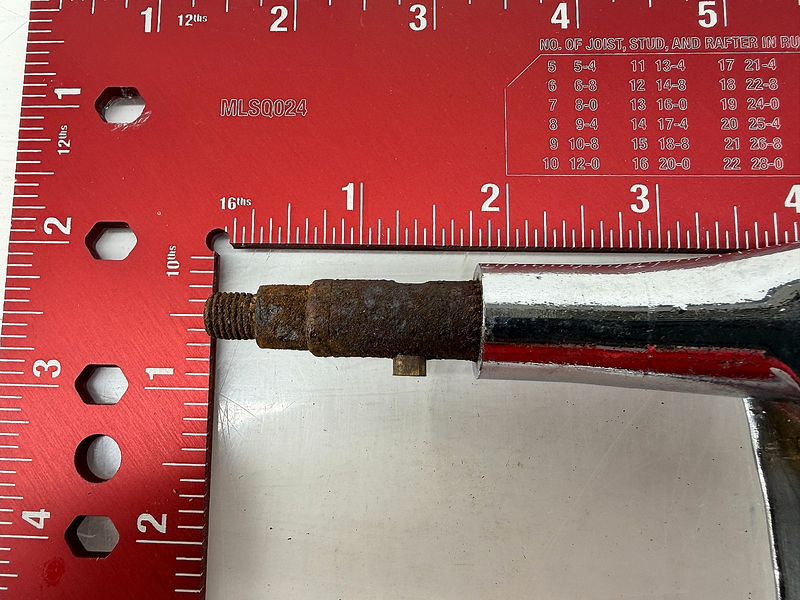 (1) 1939 1940 1941 BUICK PONTIAC OLDS REAR TRUNK LID LOCKING HANDLE ROD RAT C34