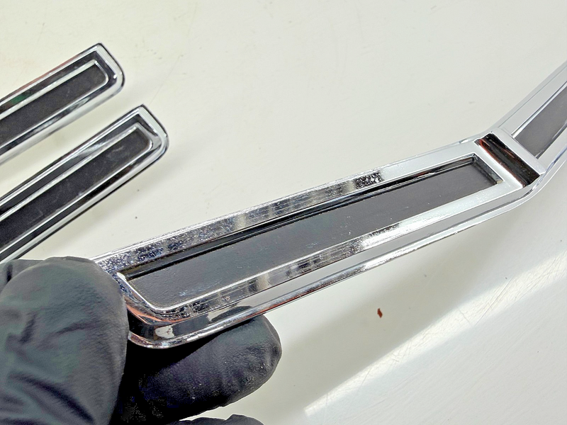 (3) NOS 1966 MERCURY COMET RH CHROME FENDER LOUVERS EMBLEMS C6GB-16188-C C60-42
