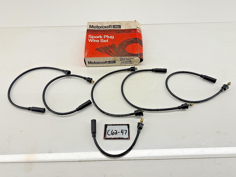 NOS 1976 Ford F-150 Bronco Truck Spark Plug Wire Set D6PZ-12259-ANR C62-47