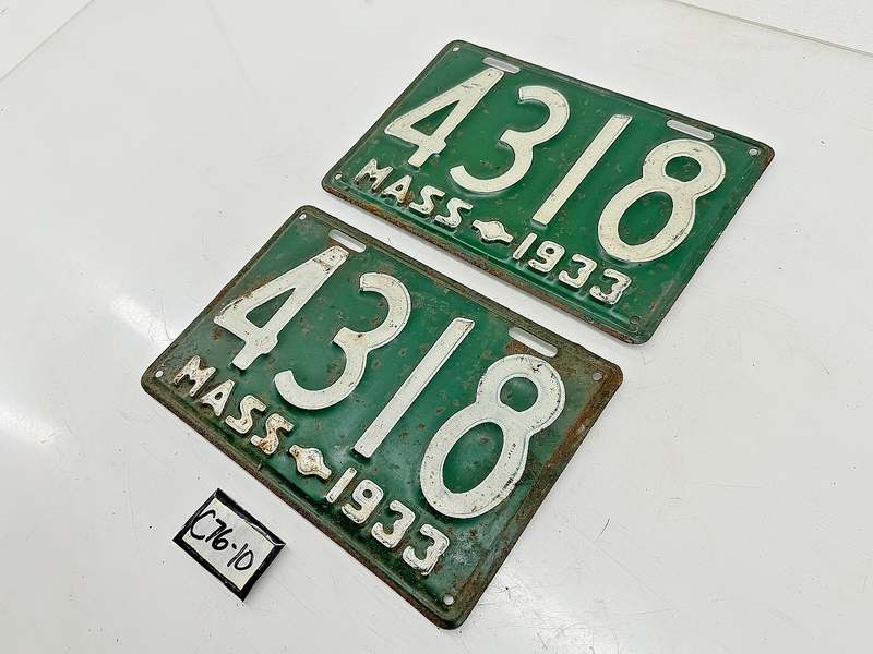 Orig. Paint PAIR 1933 4318 Massachusetts License Plate Sign MA 4318 C76-10