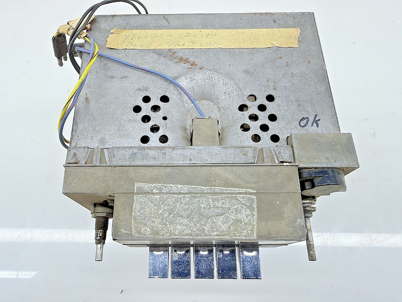 ORIGINAL 1967 MERCURY COMET CYCLONE FACTORY AM RADIO 7TPG B77-12
