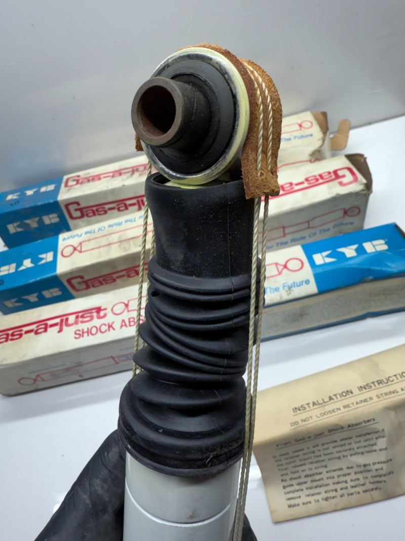 (1) NOS KYB KG558 Shock - Saab 99, 900 1979 - 1993 and 1994 Convertible C13-10