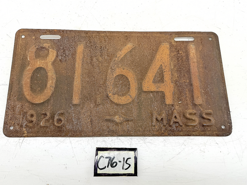 Vintage 1926 81641 Massachusetts License Plate Sign MA 81.641 C76-15