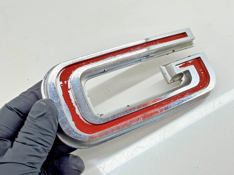 Vintage 1967 - 1978 GMC TRUCK & VAN Hood Grill Emblems C67-26