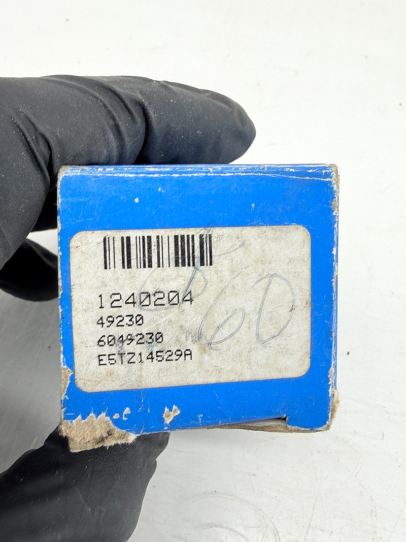NOS 1985 - 1991 Ford Bronco Ranger Front Right Window Switch E5TZ-14529-A C30-54