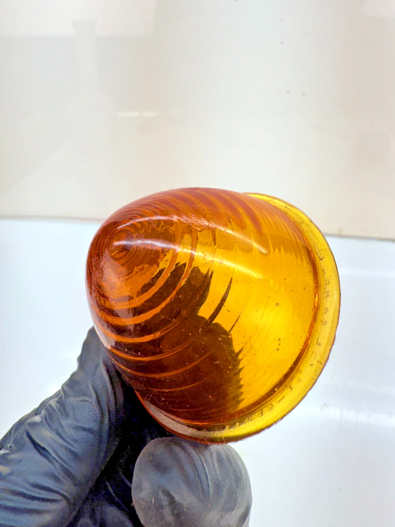 VINTAGE OEM K-D BL25 AMBER Glass Beehive Tail Light Lens B78-12