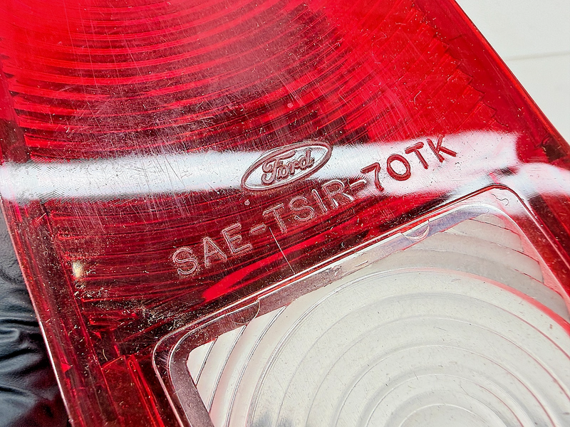 NOS 1967 - 1977 Ford Bronco Taillight Brake Light Lens C7TZ-13450-F C68-27