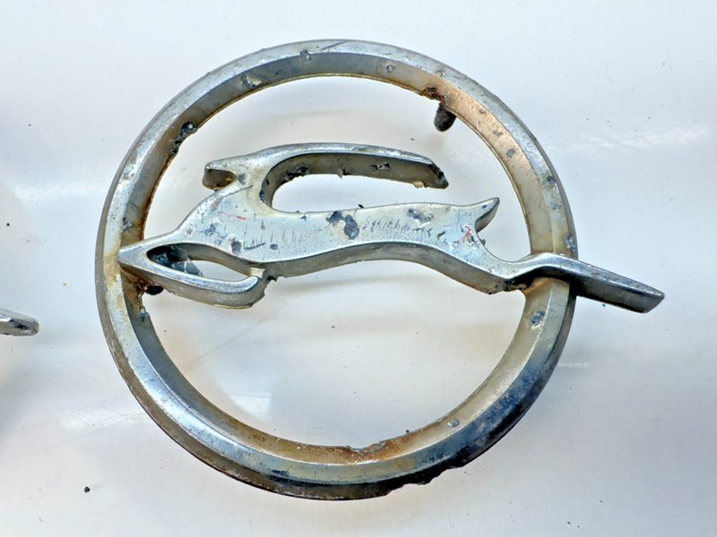 1962 1963 1964 Chevy Impala PAIR Chrome Emblems 4877314 E5-51