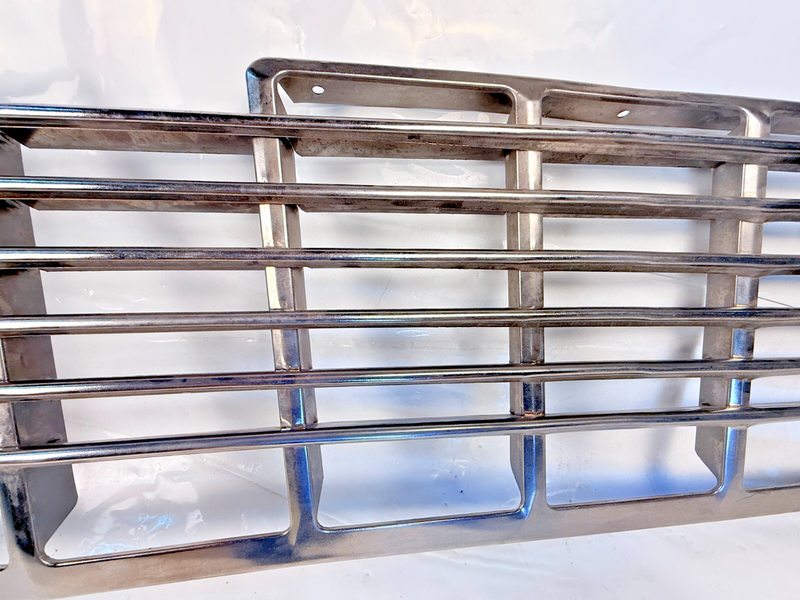 NOS 1956 Chevrolet Belair 150 210 Grill GM Tri-Five Grille Trim U5B-27