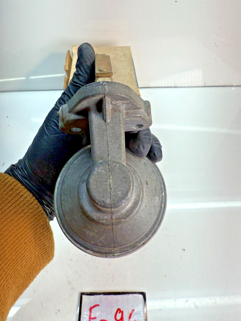 NORS 1969 - 1974 Ford Bronco 200 6cyl Fuel Pump 40690 69 70 71 72 73 74 F-96