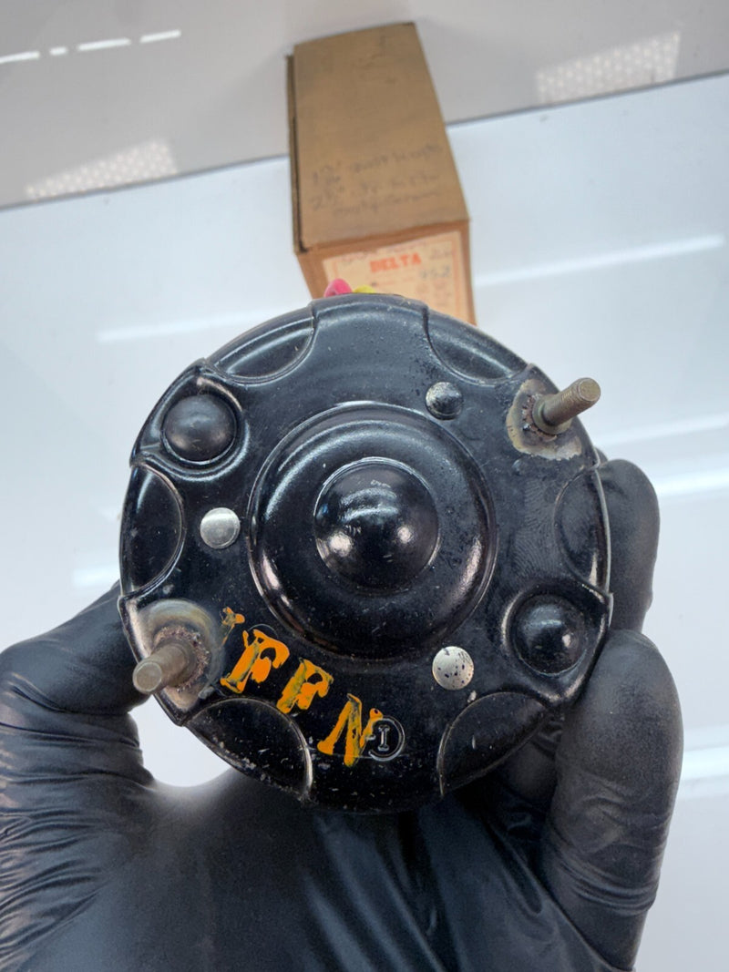 NOS DELTA HEATER MOTOR 952 ROTATION CCW OR CW - 5/16" SHAFT DIAMETER 6V C19-25