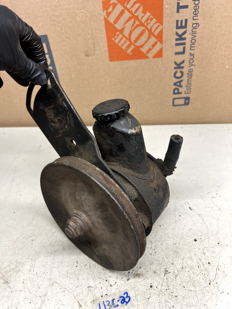 OEM 1960-62 Chevy Impala V8 Power Steering Pump GM 60 61 62 B23-5