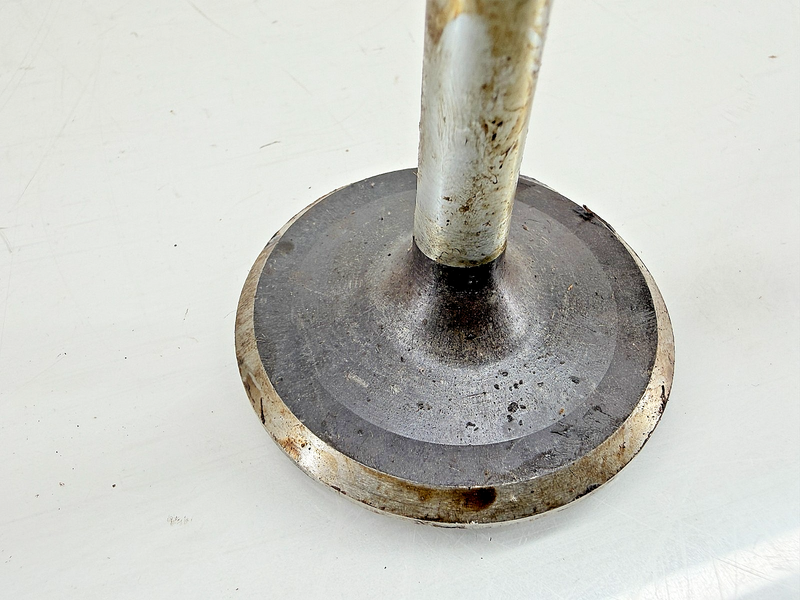 (3) NOS 1968 Ford F-100 Pickup Truck Intake Valve Ford C8TZ-6507-A C66-2