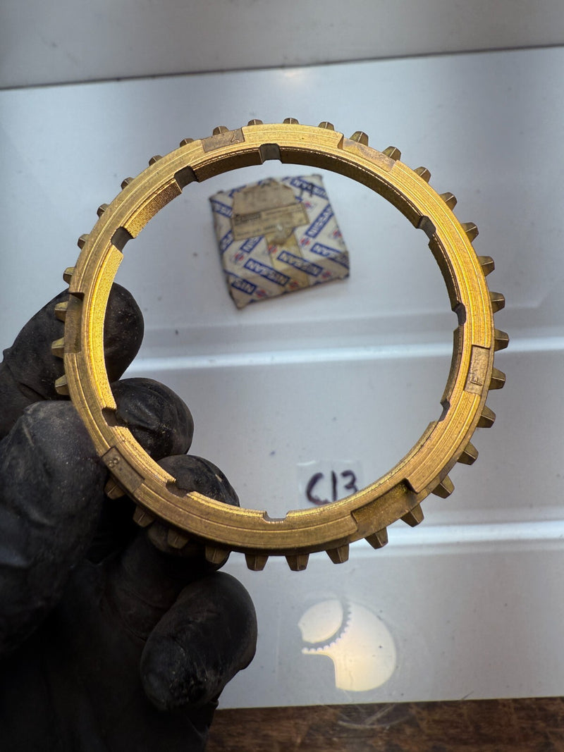 NOS Nissan 32610-M8011 Sleeve & Hub Set-Coupling 1988 - 1993 32610M80 C13-19