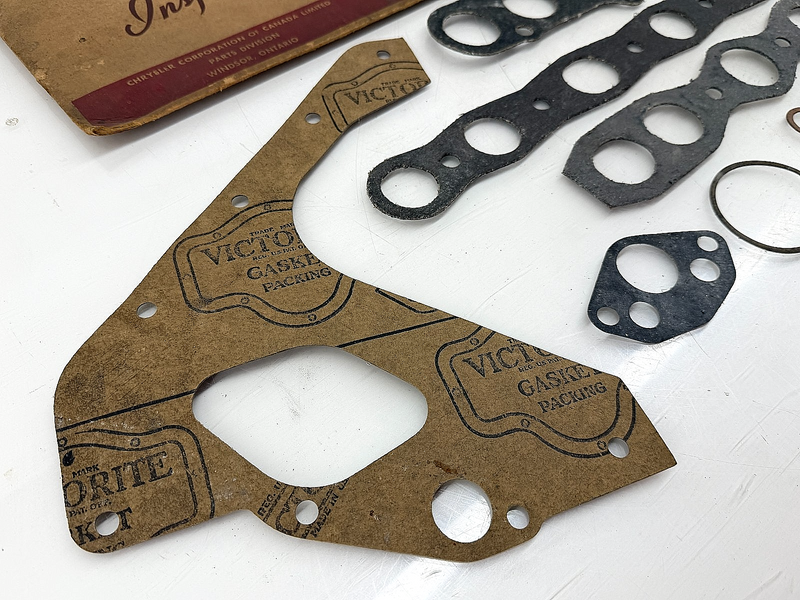 NOS 1935 - 1950 Chrysler Dodge Plymouth Mopar Engine Gasket Set 1064749  B54-71