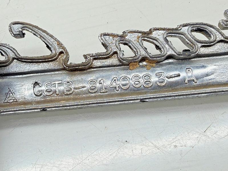 OEM 1967 - 1972 Ford Custom Cab Pickup Truck Emblem Badge C8TB-8140683-A E9-73