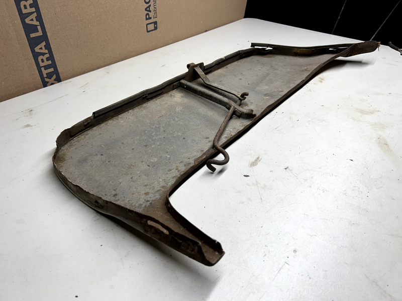 FORD THUNDERBIRD FENDER SKIRT Right SIDE 1961-1963 61-63 OEM