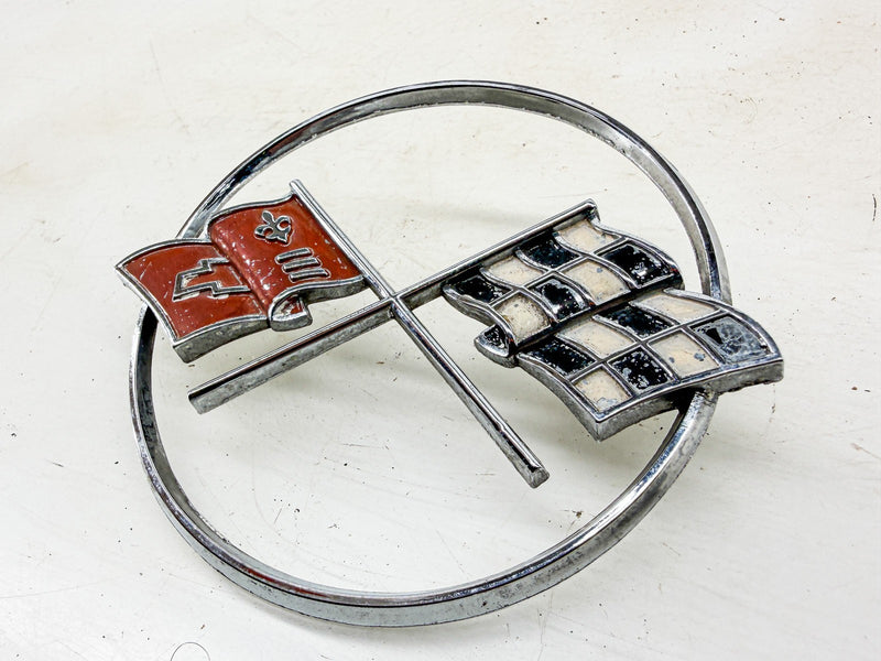 OEM 1969 - 1972 CORVETTE CROSS X FLAG FRONT NOSE EMBLEM 3796355 C79-48