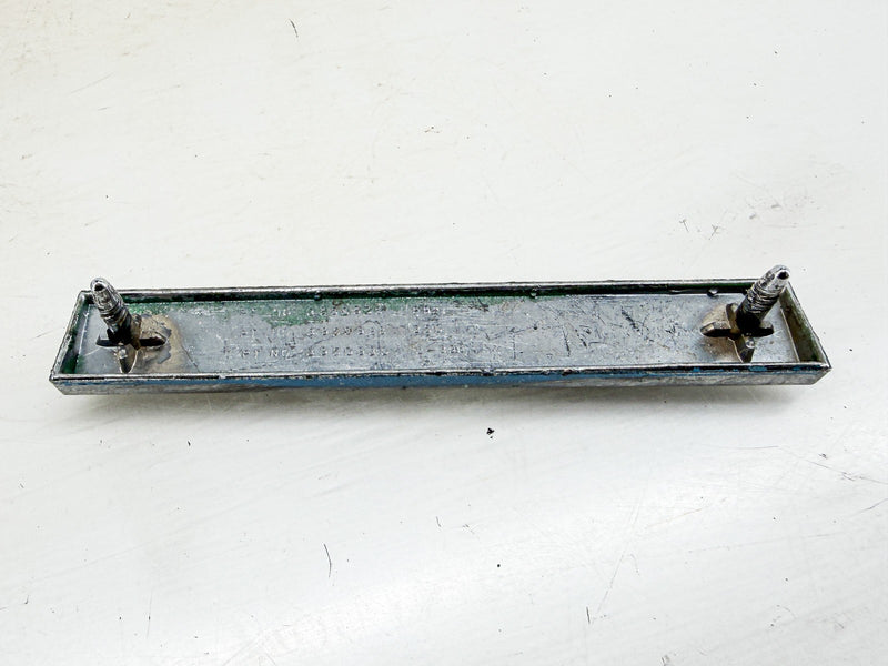 OEM 1969 - 1972 CHEVY C10 TRUCK 292 FENDER EMBLEM GM 3950926 E10-110