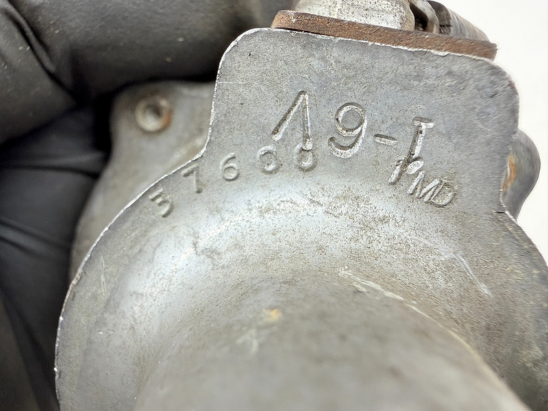 OEM 1955 1956 INTERNATIONAL TRUCK SPEEDOMETER ADAPTER 2 SPEED DIFFERENTIAL C39