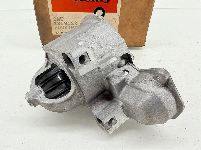 NOS 1962 - 1972 Corvette Camaro Chevelle Delco Starter Housing GM 1968122 C72-2