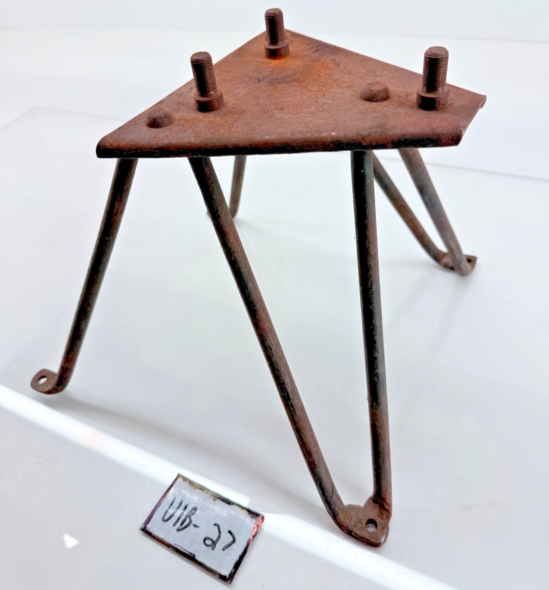 RARE OEM 1946 - 1964 WILLYS JEEP PICKUP TRUCK Spare Tire Mount Bracket U1B-27