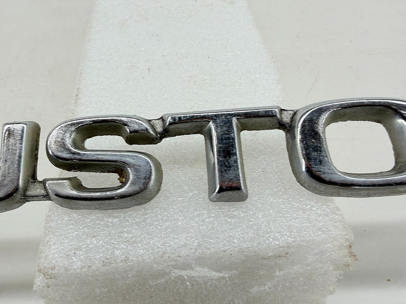 OEM 1980 - 1986 Ford F150 F250 F350 Custom Emblem E0TB-16B114-CC E9-112