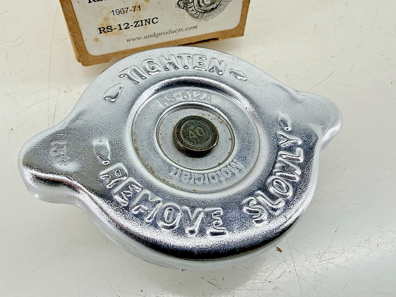 OEM 1967 - 1971 FORD RADIATOR CAP MOTORCRAFT STYLE C9ZZ8100A 1969 MUSTANG C77-67