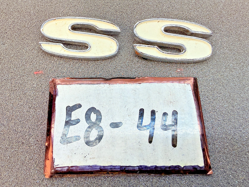 1967 Camaro SS Super Sport Letter Emblem Pair 3917718 E8-44