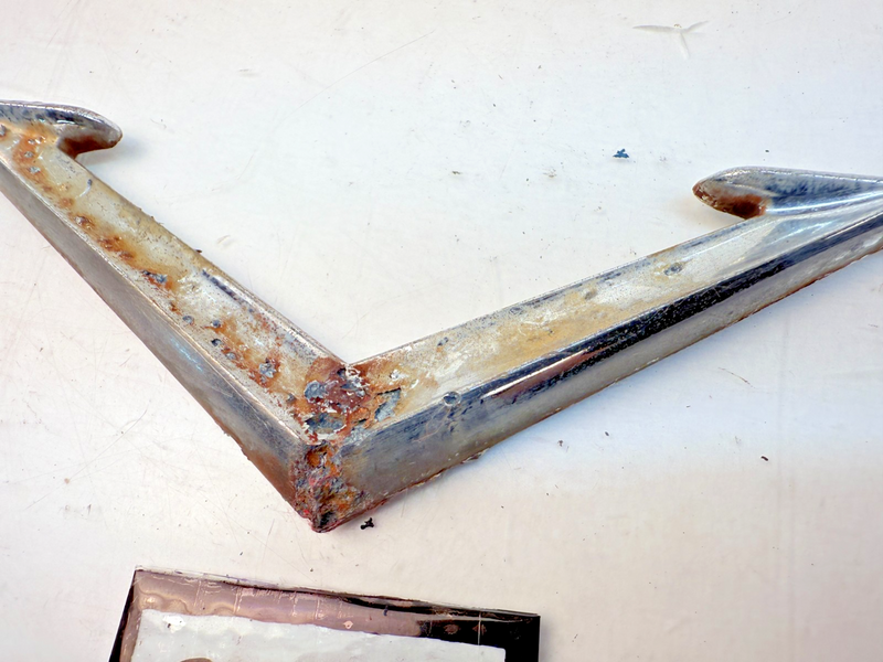 OEM 1953 1954 DESOTO "V" DECK LID FENDER QTR PANEL EMBLEM MOPAR N1494218 E7-68