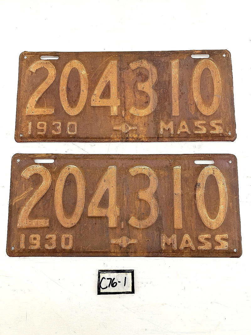 Original Paint PAIR 1930 204310 Massachusetts License Plate Sign 204.310 C76-1