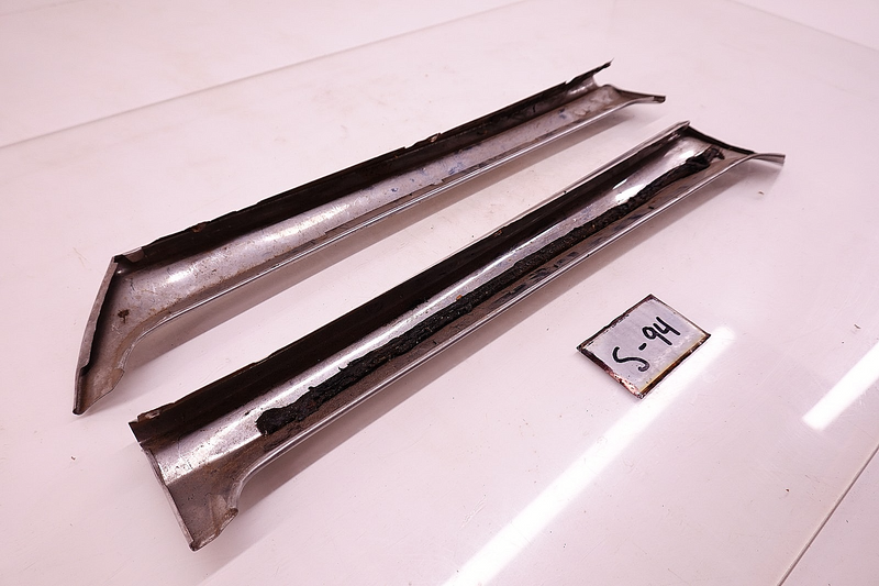 OEM 1966 1967 Ford Fairlane / Comet 2dr HT Windshield Trim Molding Reveal S-94