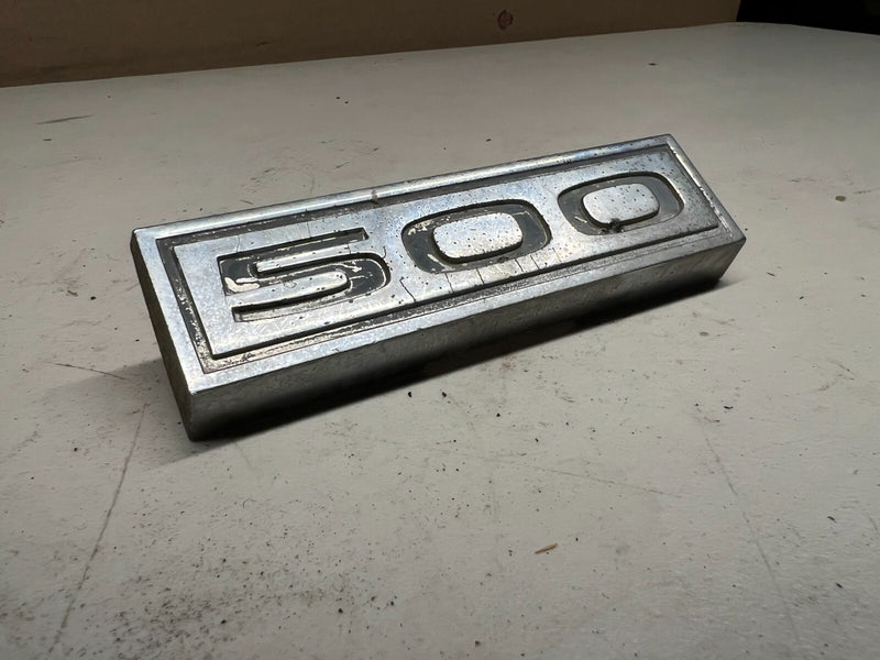 VINTAGE 1963 FORD GALAXIE 500 GAS FUEL DOOR EMBLEM C3AB-62405A72 FOMOCO U1A-B3