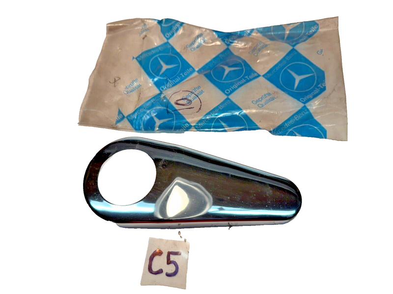 NOS Mercedes R107 SL 300 350 450 380 560 500SL Seat Hinge Cover 1079130528 C5-10