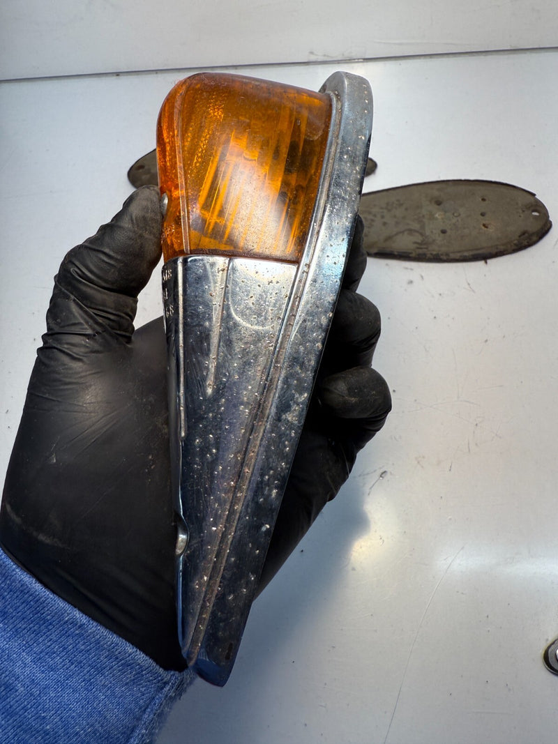 OEM METAL KD518 SAE CHROME MARKER CAB LIGHT AMBER LENS TRUCK PICKUP SEMI B41-1