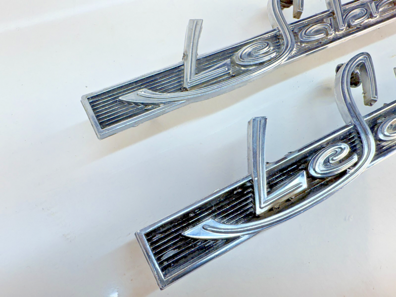 OEM Buick 1963 LeSabre PAIR Quarter Panel Emblems Ornament Script Pair B32-238