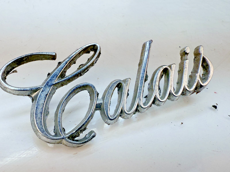 OEM 1971 - 1976 Cadillac Calais Chrome Emblem Script 1972 1973 1974 1975 E5-17